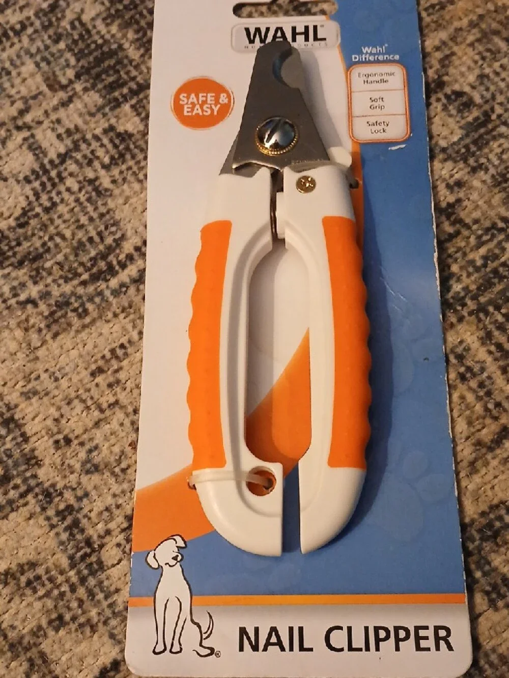 Wahl Orange and White Pet Nail Clippers with Safety Lock